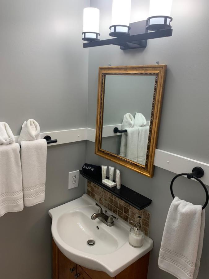 White Sails Inn Кенебънк Екстериор снимка